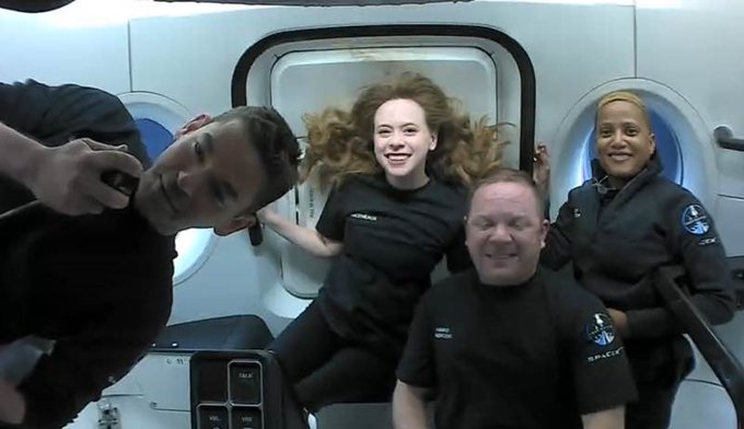 SpaceX's All-Civilian Inspiration4 Crew Completes Historic Mission