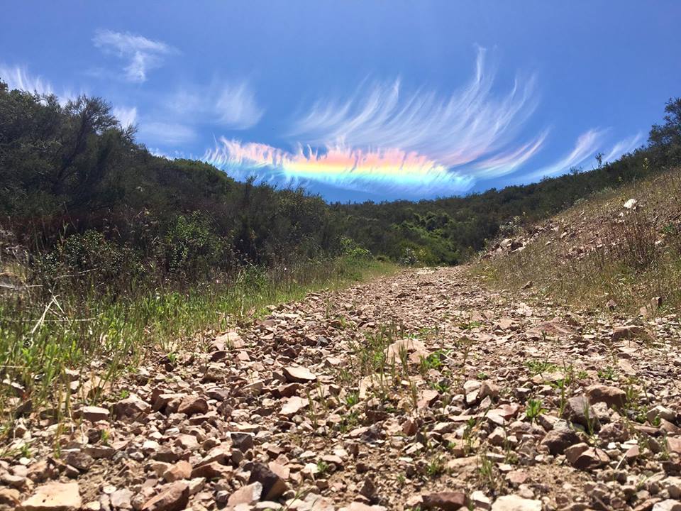 Stunning "Fire Rainbow" Captured Over California's Pinnacle National Park