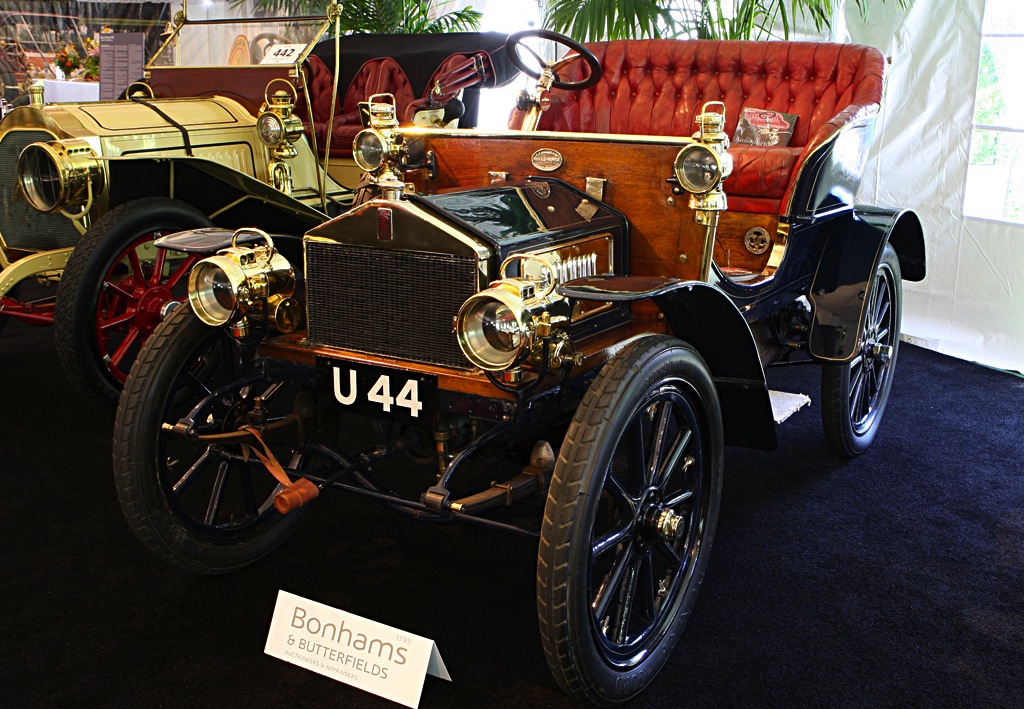 More than 100 years old, This Rolls Royce Keeps Chugging