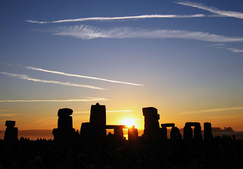 Everything You Need To Know About The Summer (Or Winter Solstice) And More