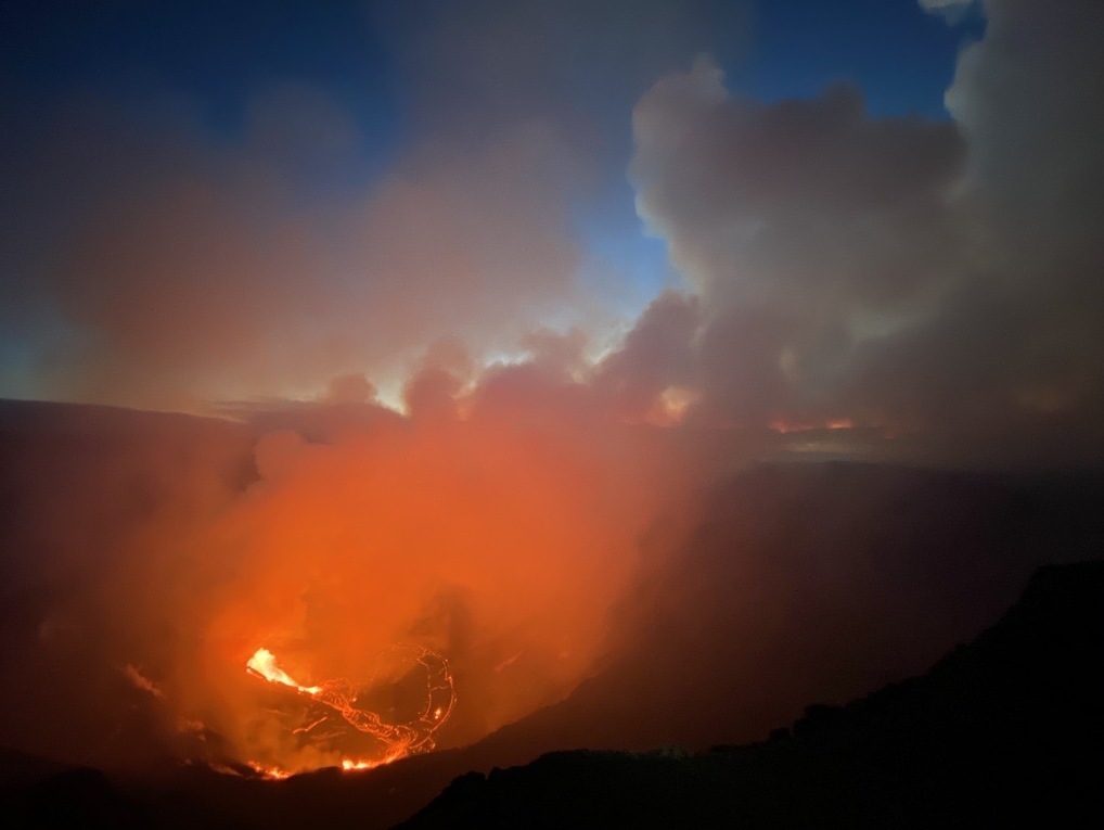 Hawaii S Kilauea Volcano Eruption Creates Spectacular Lava Lake Kids News Article