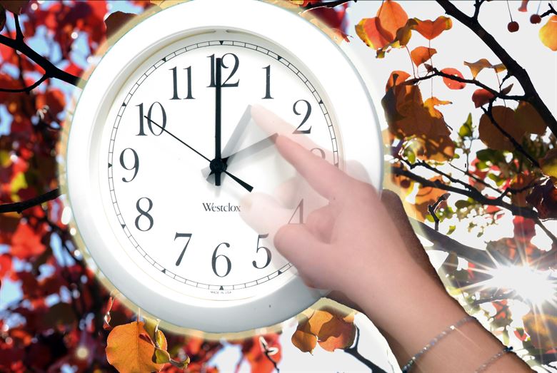 Add An Extra Hour To Your Weekend By "Falling Back" This Sunday