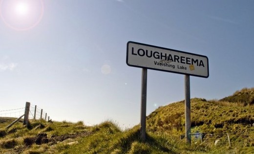 Ireland's Loughareema Lake Plays Mind Games By Randomly Vanishing